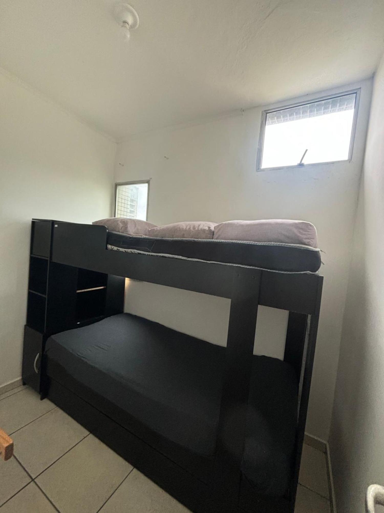 Apartamento Enseada กัวรูจา ภายนอก รูปภาพ